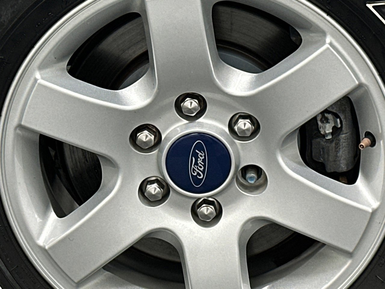 Used 2015 Ford Expedition XL image 5