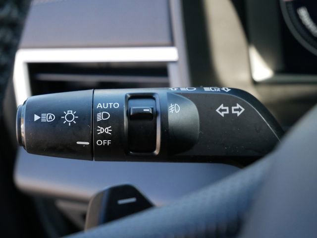 Used 2023 Mitsubishi Outlander SE image 21