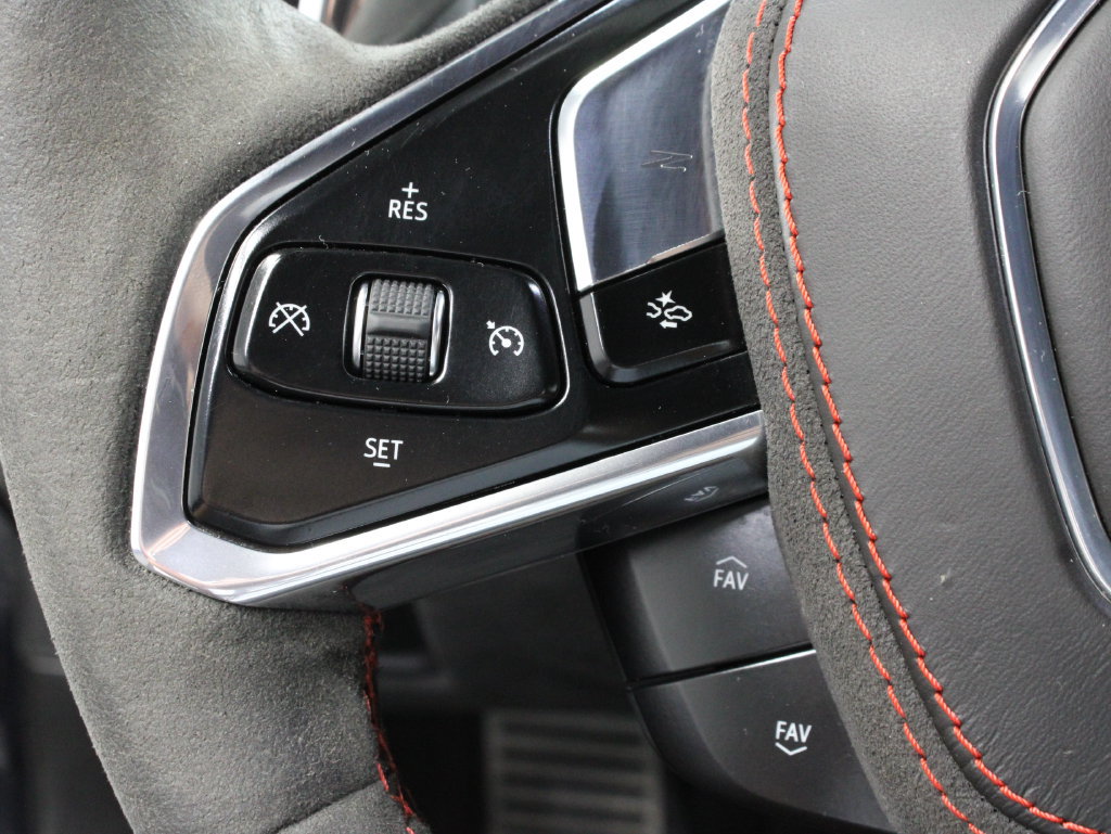 Used 2024 Chevrolet Corvette Stingray Premium Conv w/ Stealth Interior Trim Package RWD image 48