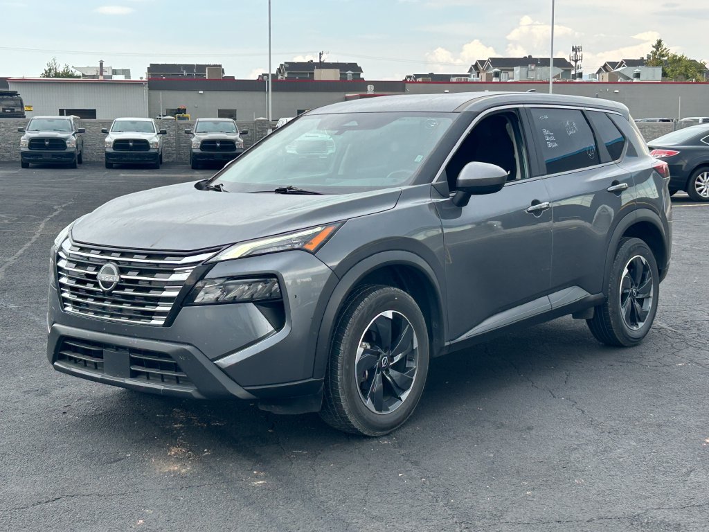 Used 2025 Nissan Rogue SV AWD/4WD image 8