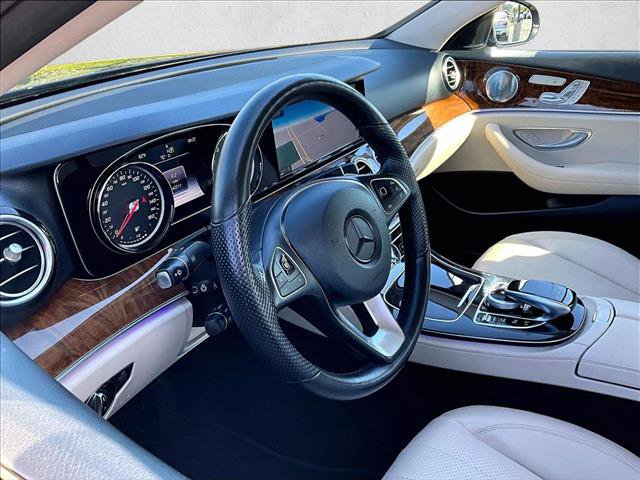 Used 2017 Mercedes-Benz E 300 4MATIC image 13