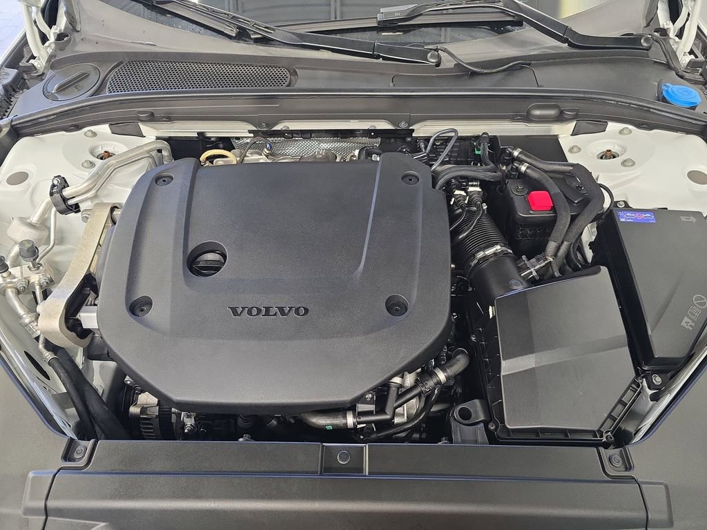 Used 2023 Volvo S90 B6 Ultimate w/ Protection Package Premier image 33