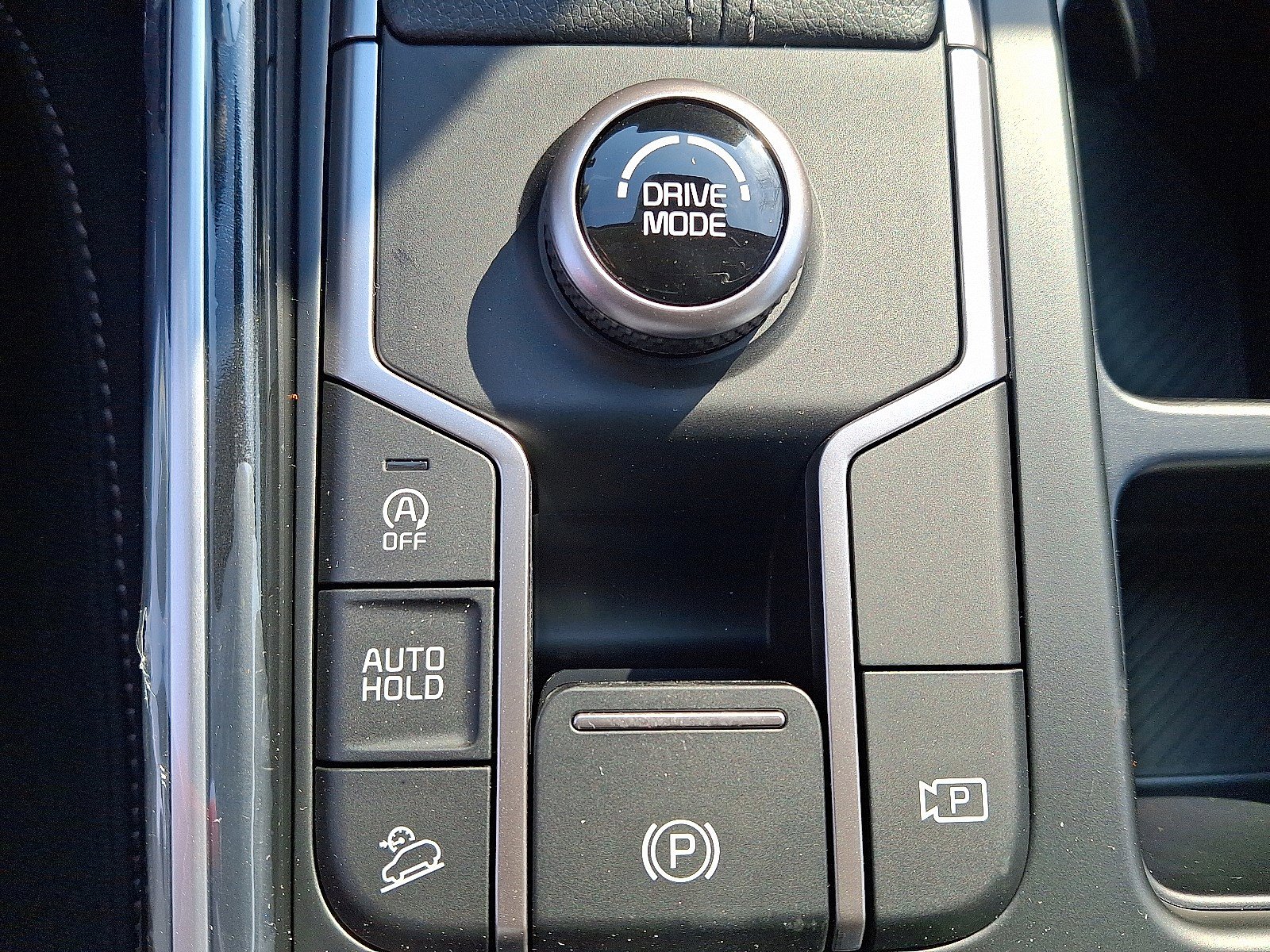 New 2026 Kia Sorento LX FWD image 14