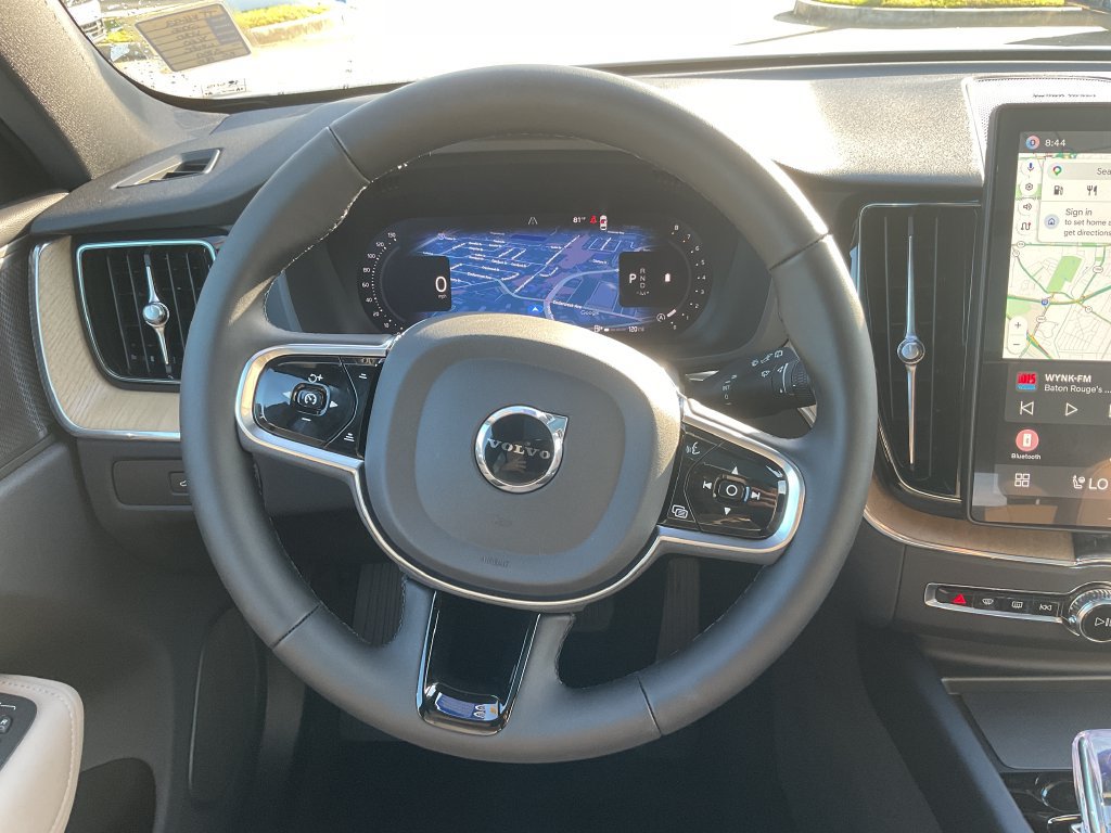New 2026 Volvo XC60 B5 Plus w/ Protection Package Premier AWD/4WD image 22