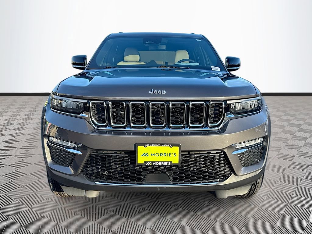 Used 2024 Jeep Grand Cherokee Limited image 2