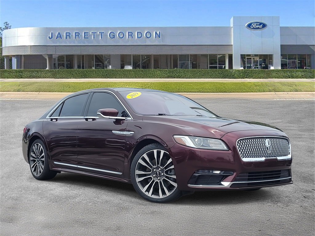 Used 2019 Lincoln Continental Select