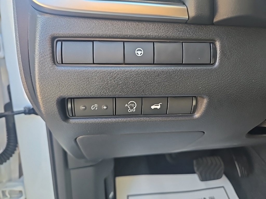 New 2026 Nissan Rogue SV image 14