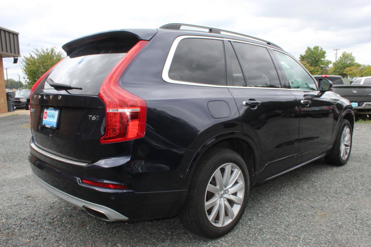 Used 2017 Volvo XC90 T6 Momentum w/ Vision Package AWD/4WD image 6