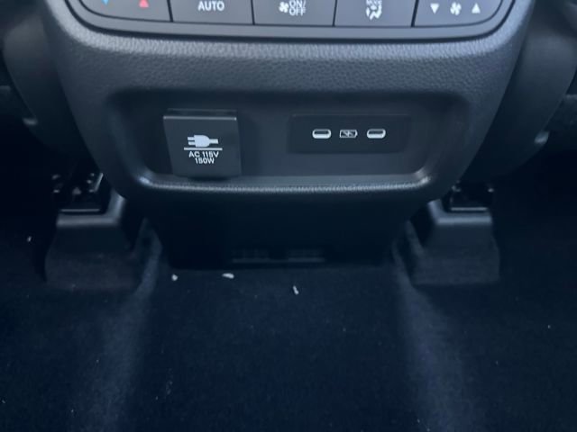 New 2025 Honda Pilot Black Edition image 18