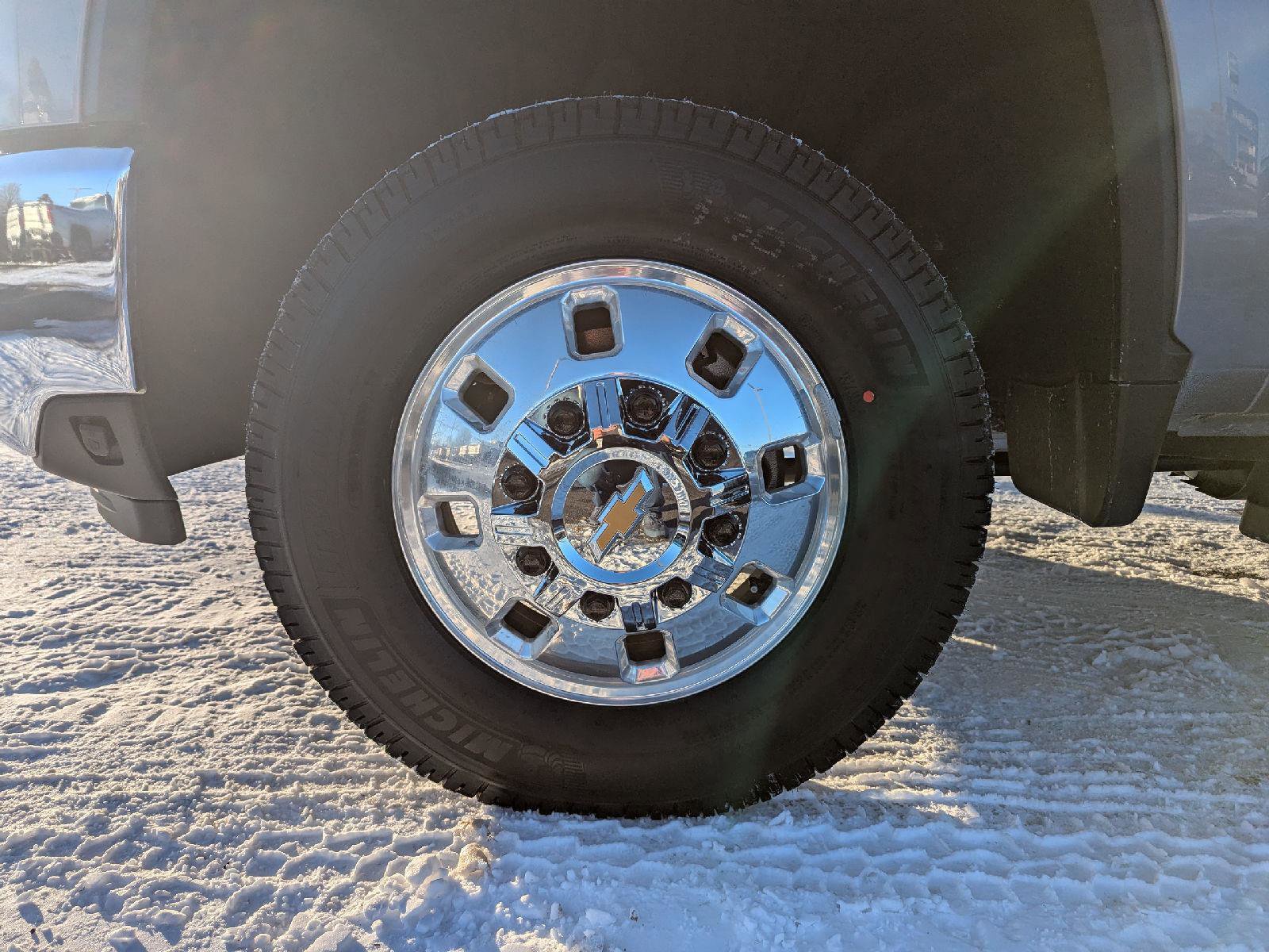 New 2026 Chevrolet Silverado 3500 W/T image 19