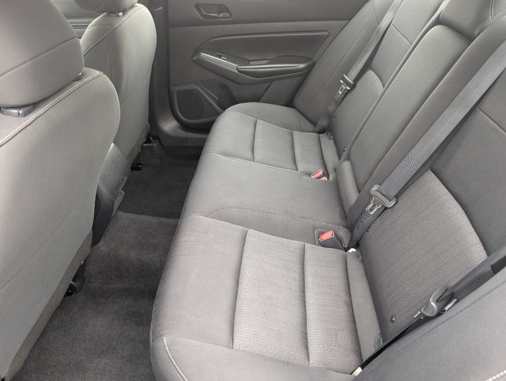Used 2023 Nissan Altima 2.5 S FWD image 9
