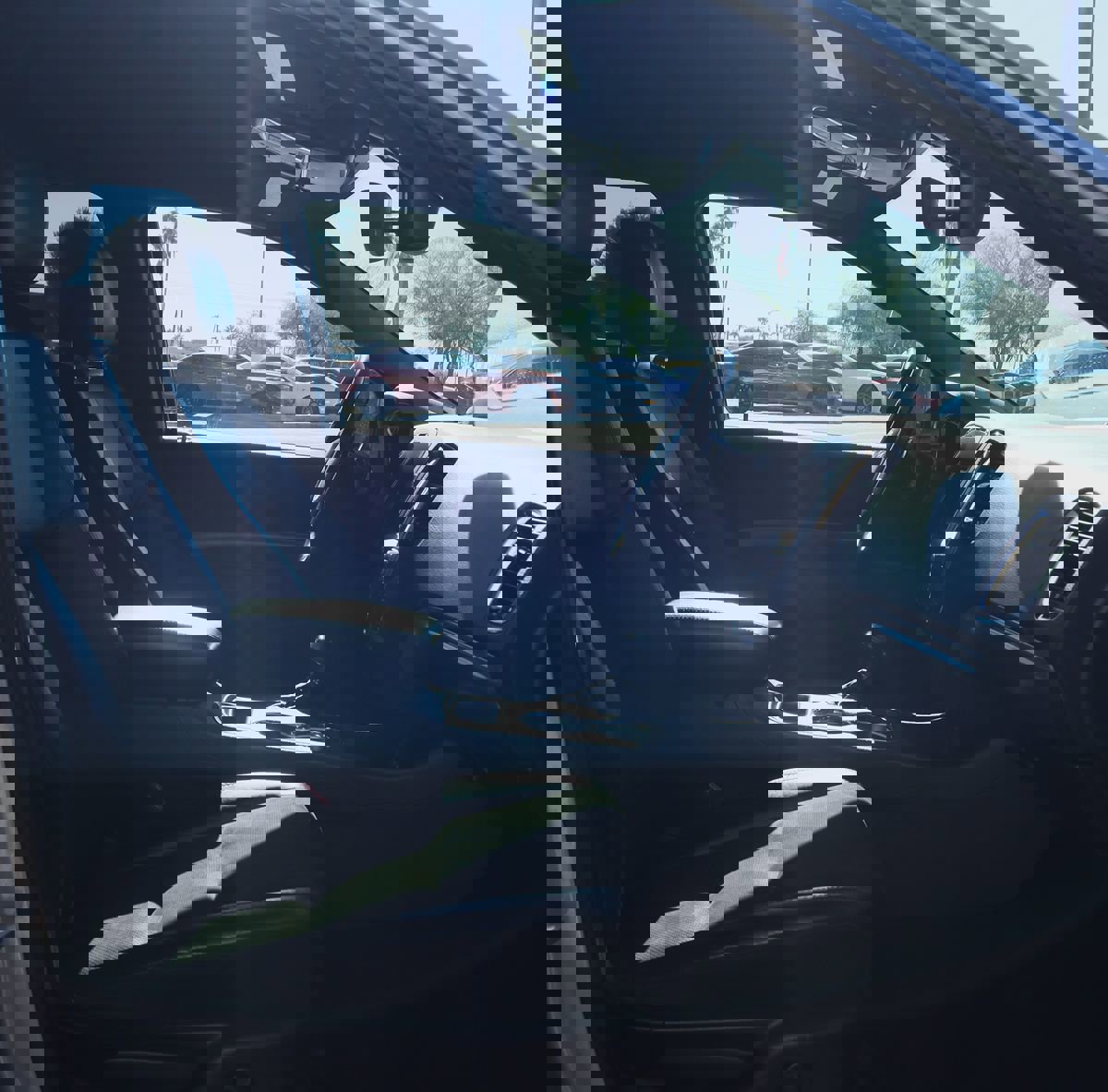 Used 2020 Dodge Durango GT image 38