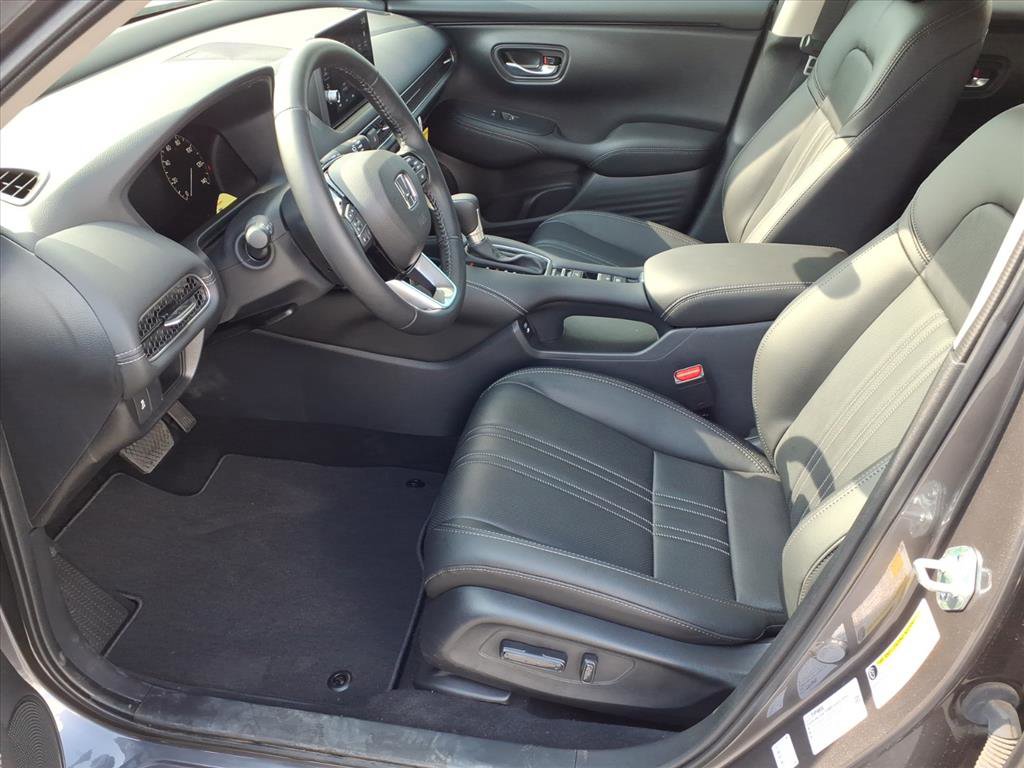 Used 2026 Honda HR-V EX-L image 11