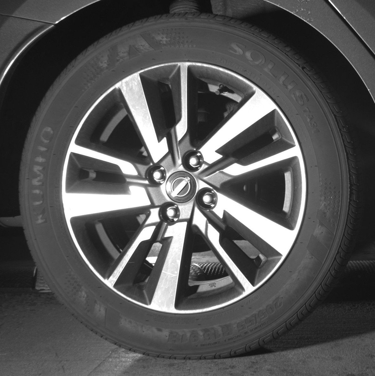 Used 2025 Nissan Versa SV image 15