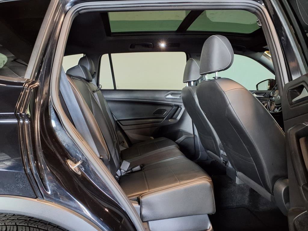 Used 2021 Volkswagen Tiguan SE R-Line image 9