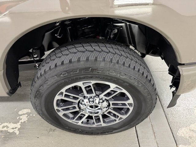New 2026 Ford F350 4x4 Crew Cab Super Duty image 4