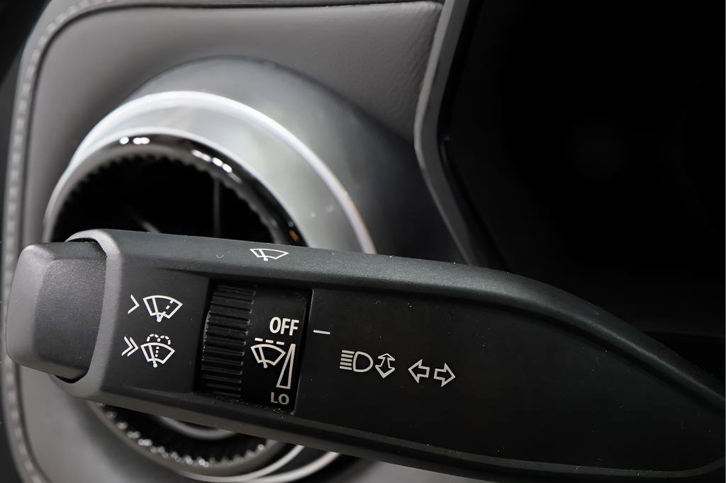 Used 2023 Chevrolet Colorado LT w/ LT Convenience Package III image 17