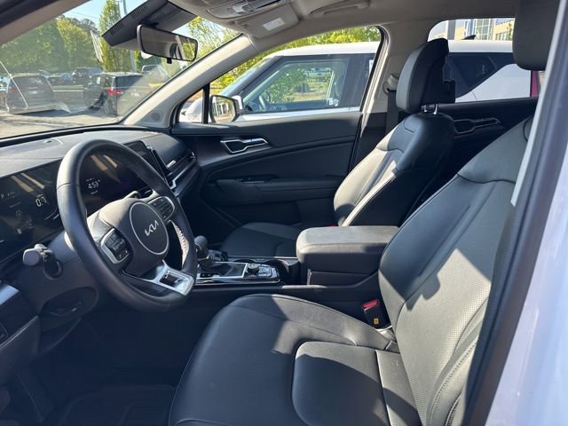 Certified 2025 Kia Sportage EX image 6