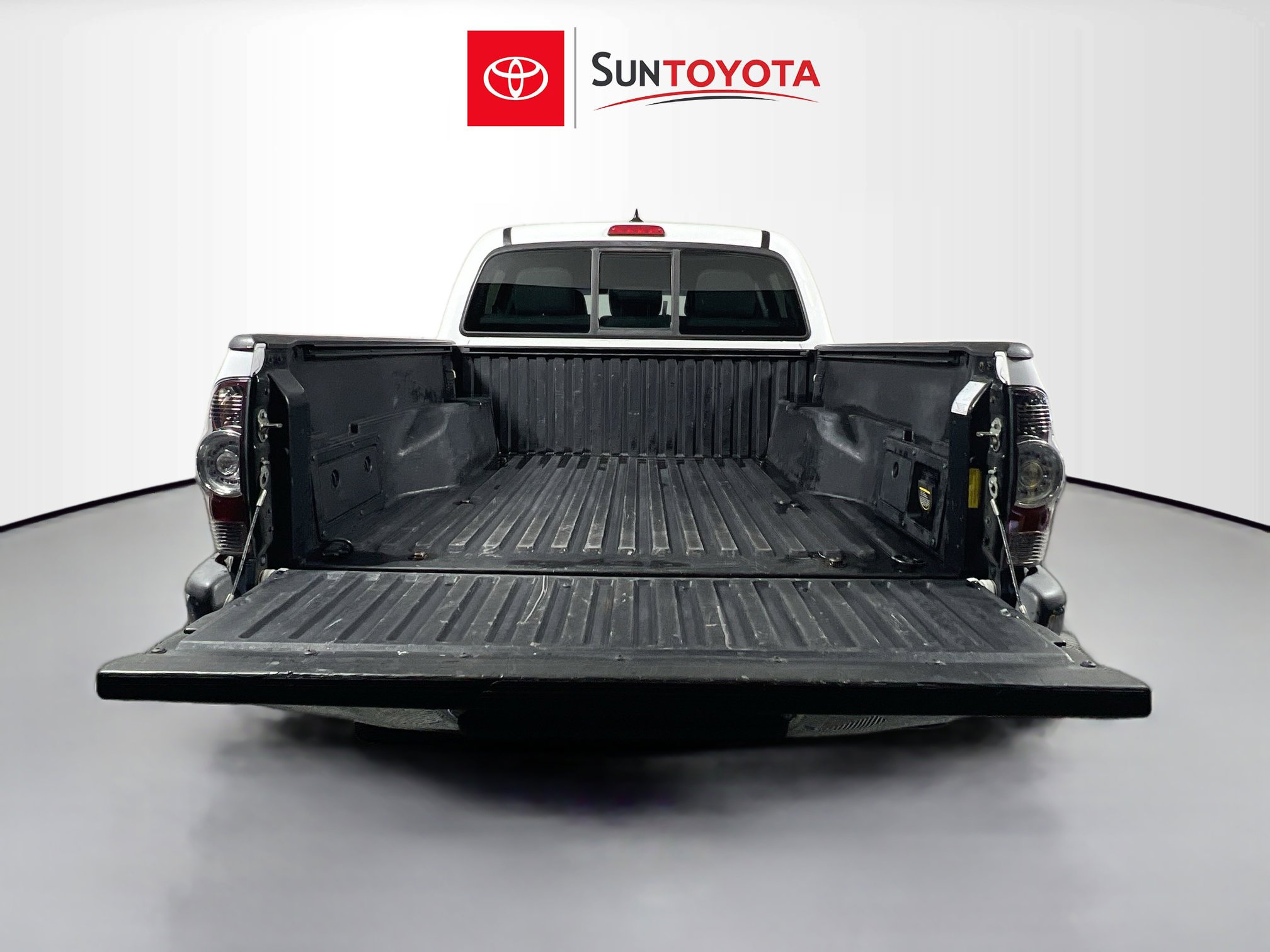 Used 2013 Toyota Tacoma PreRunner w/ Limited Pkg image 33