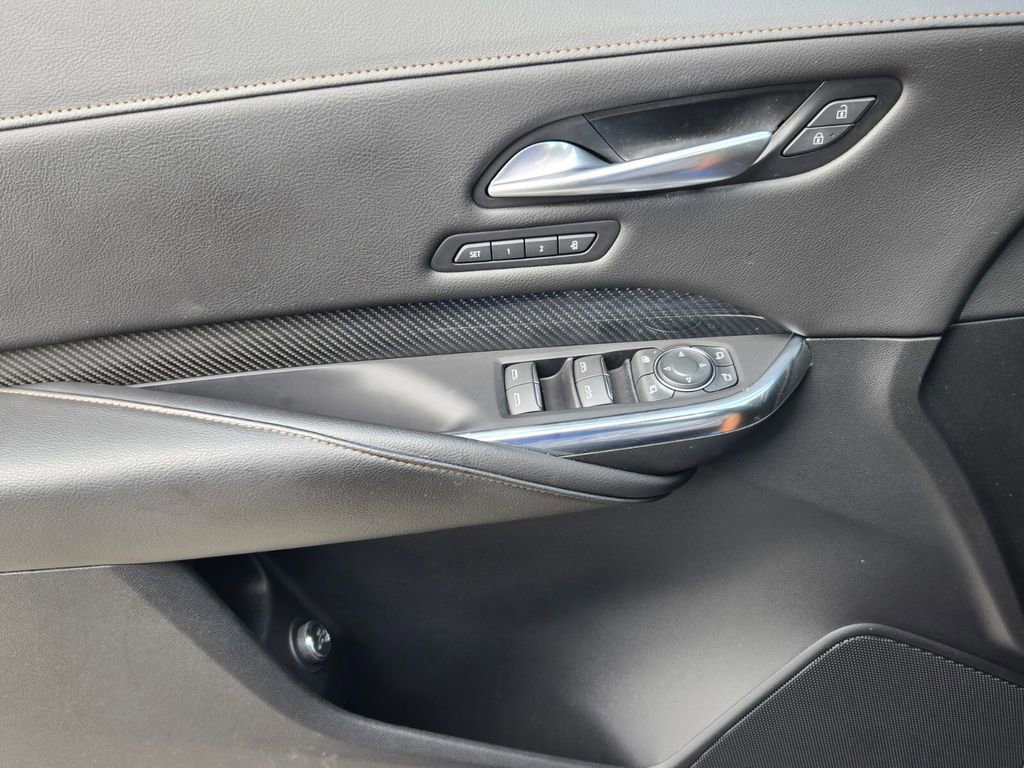 Used 2023 Cadillac XT4 Sport image 27