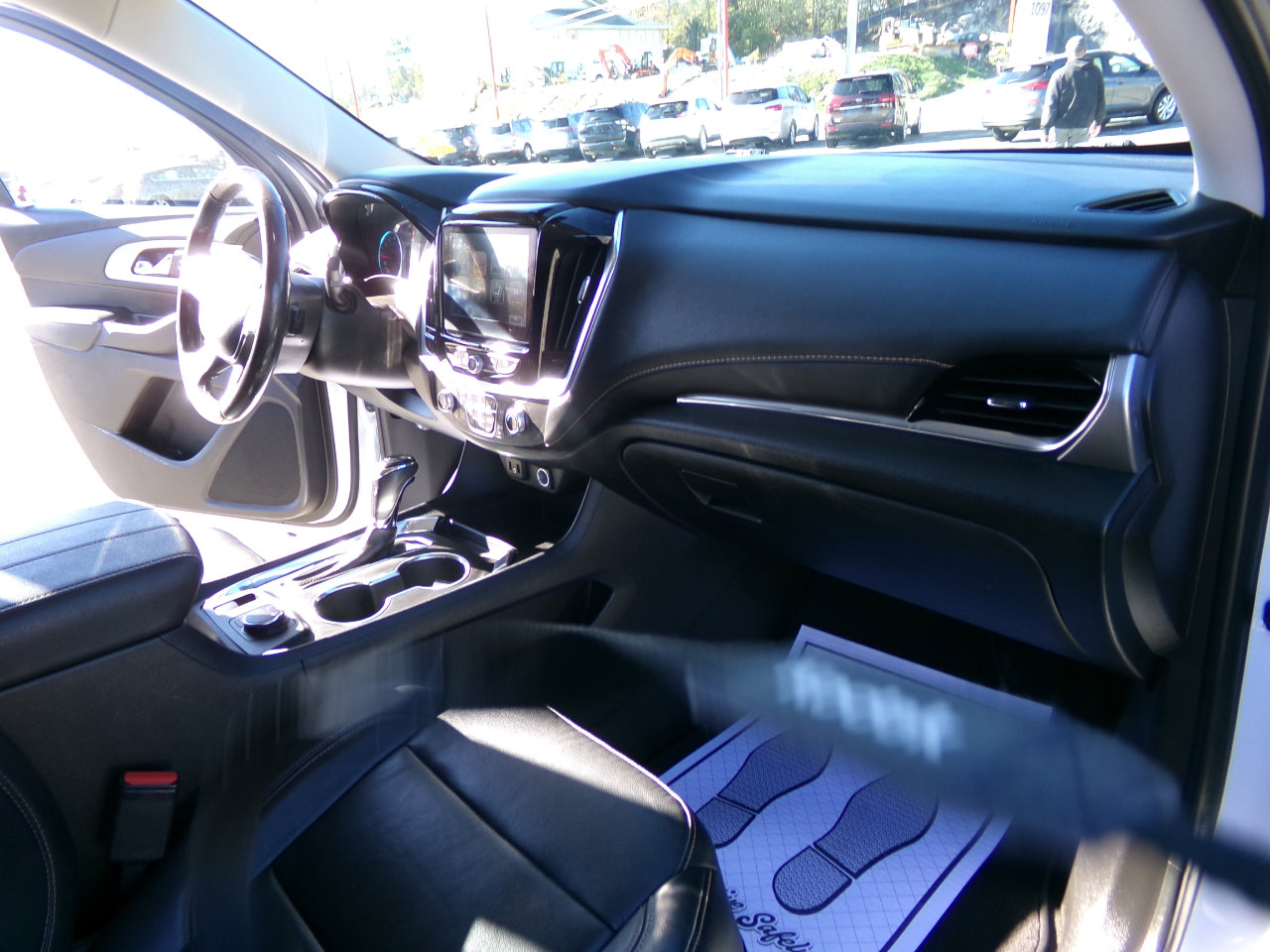 Used 2019 Chevrolet Traverse LT image 21