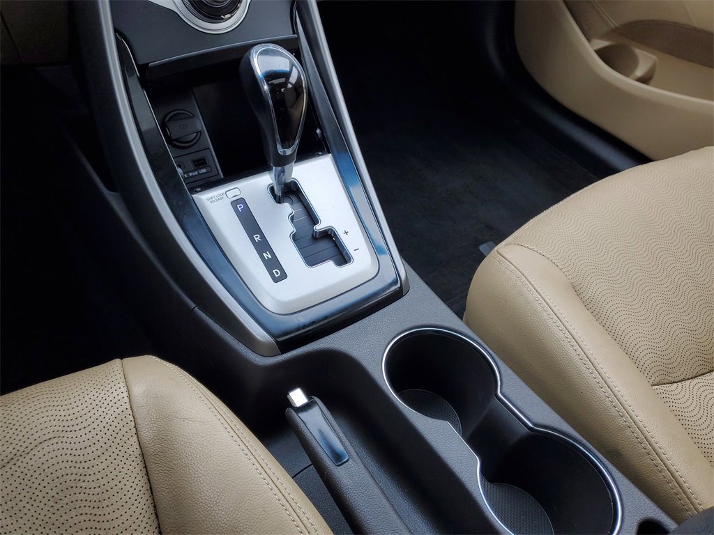 Used 2012 Hyundai Elantra Limited image 26