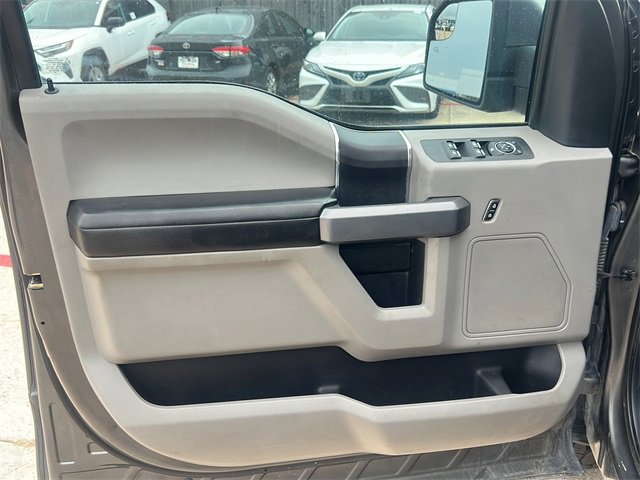 Used 2018 Ford F150 XLT image 19