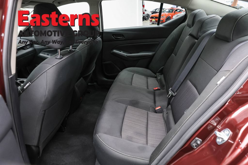 Used 2024 Nissan Altima 2.5 SV w/ SV Premium Package AWD/4WD image 21