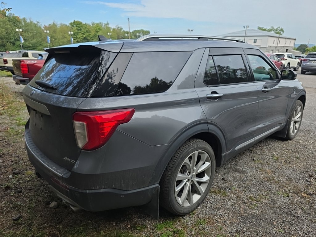 Used 2021 Ford Explorer Platinum w/ Equipment Group 601A AWD/4WD image 8