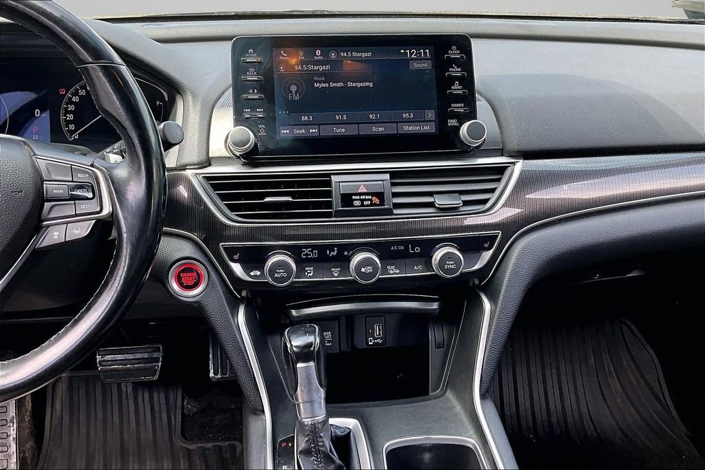 Used 2018 Honda Accord Sport image 9