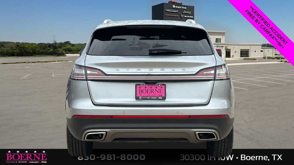Used 2023 Lincoln Nautilus FWD image 4
