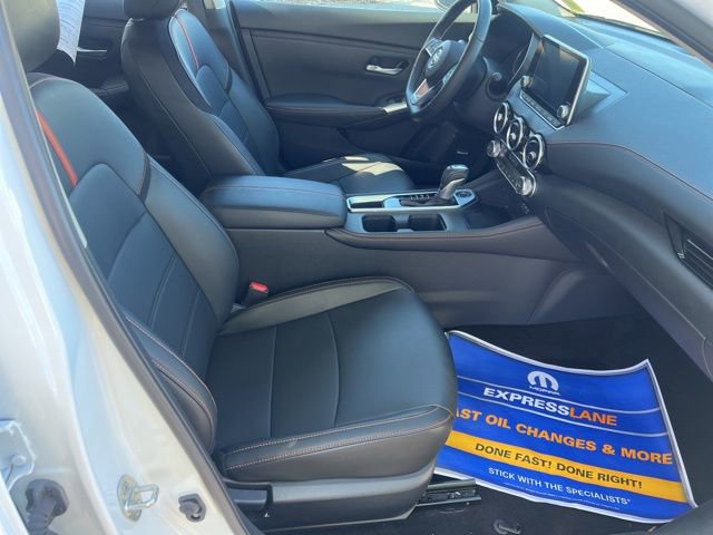 Used 2023 Nissan Sentra SR w/ SR Premium Package FWD image 10