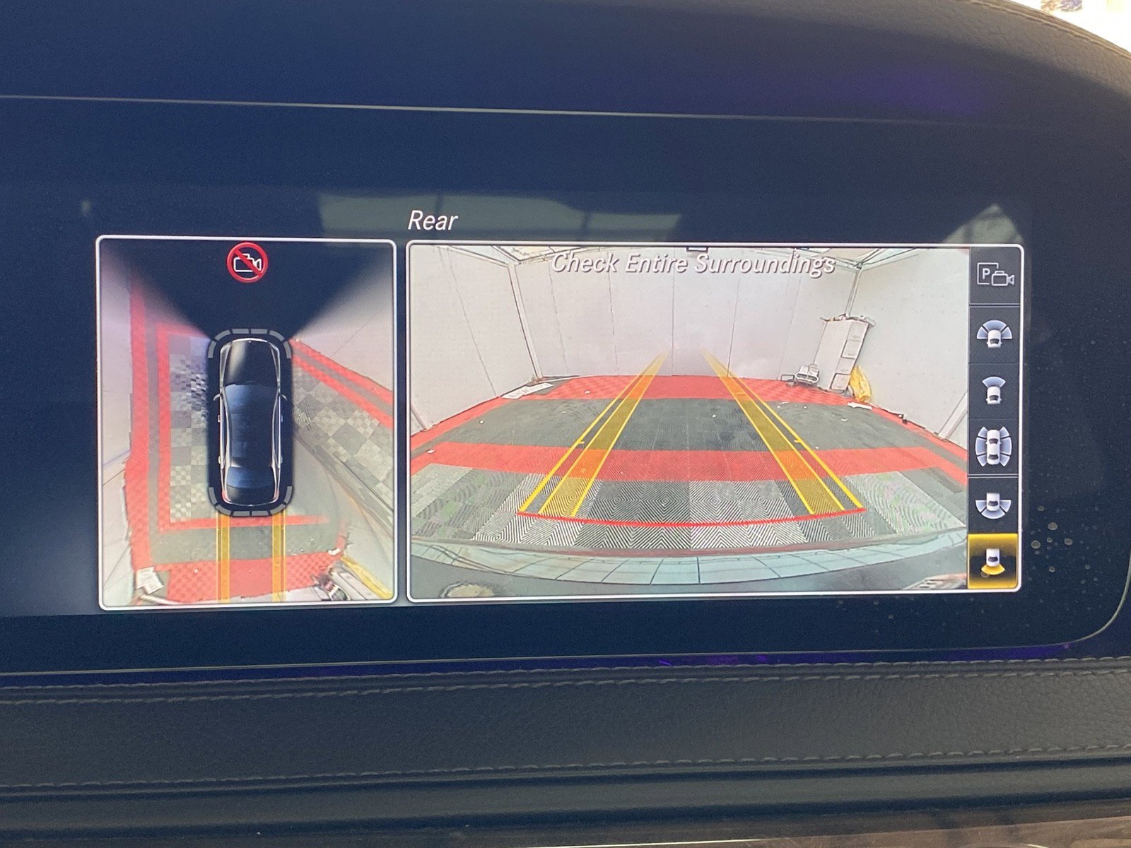 Used 2019 Mercedes-Benz S 560 4MATIC Sedan w/ Premium Package image 32