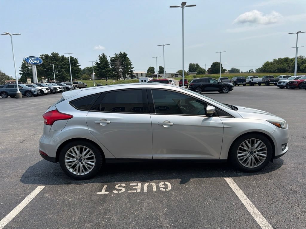 Used 2017 Ford Focus SEL FWD image 5