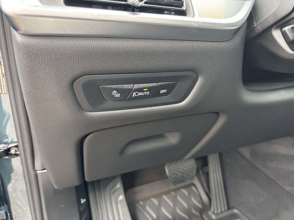 New 2026 BMW X5 xDrive40i w/ Premium Package image 14