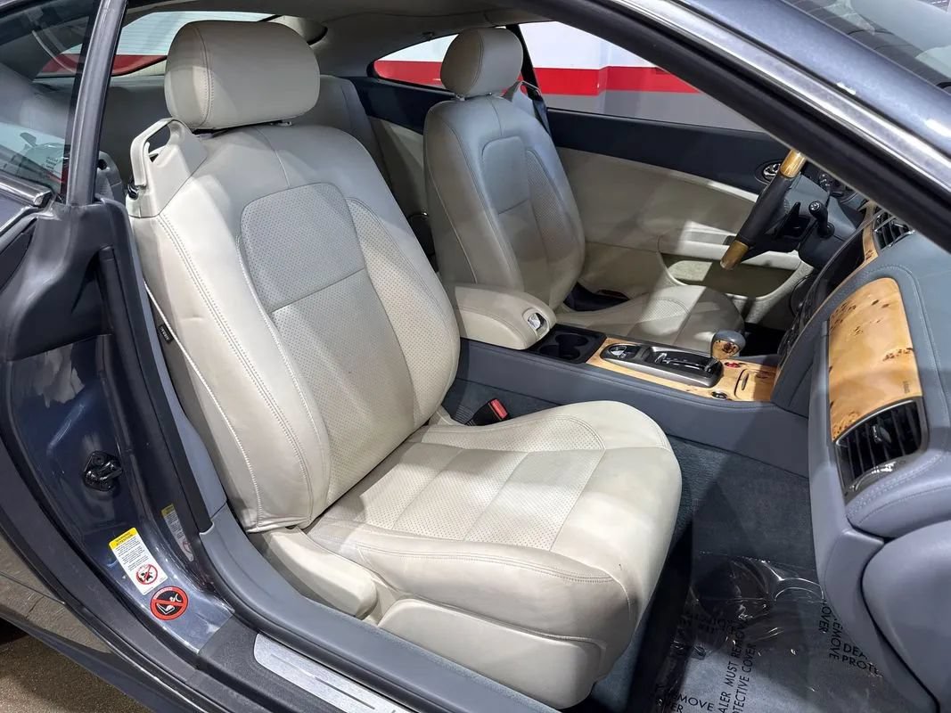 Used 2007 Jaguar XK Coupe RWD image 74
