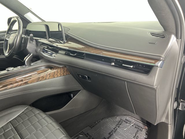 Certified 2021 Cadillac Escalade Premium Luxury Platinum AWD/4WD image 30