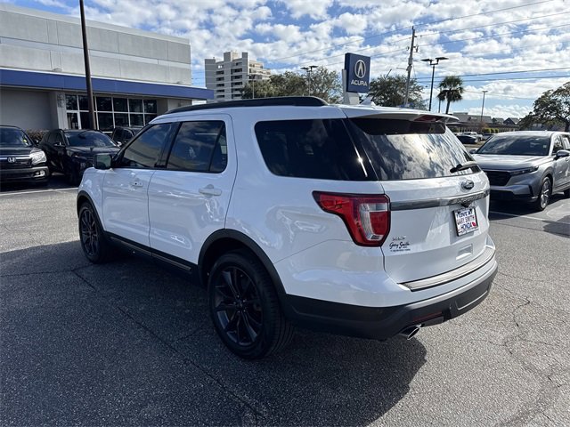Used 2019 Ford Explorer XLT w/ Equipment Group 202A image 7