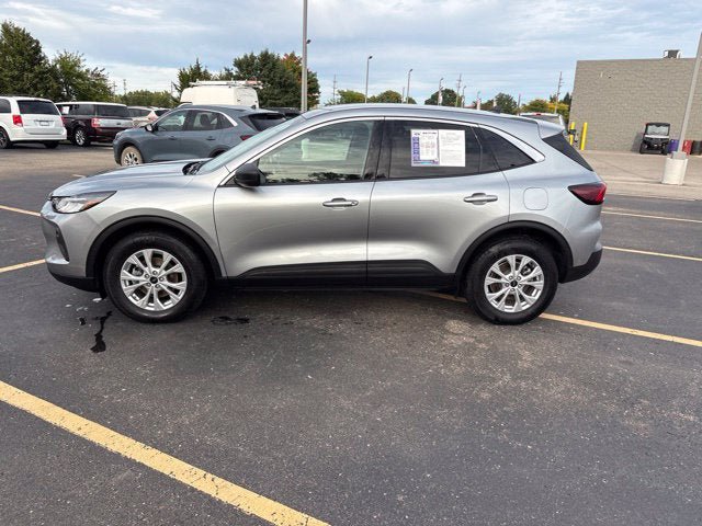 Used 2023 Ford Escape Active AWD/4WD image 13