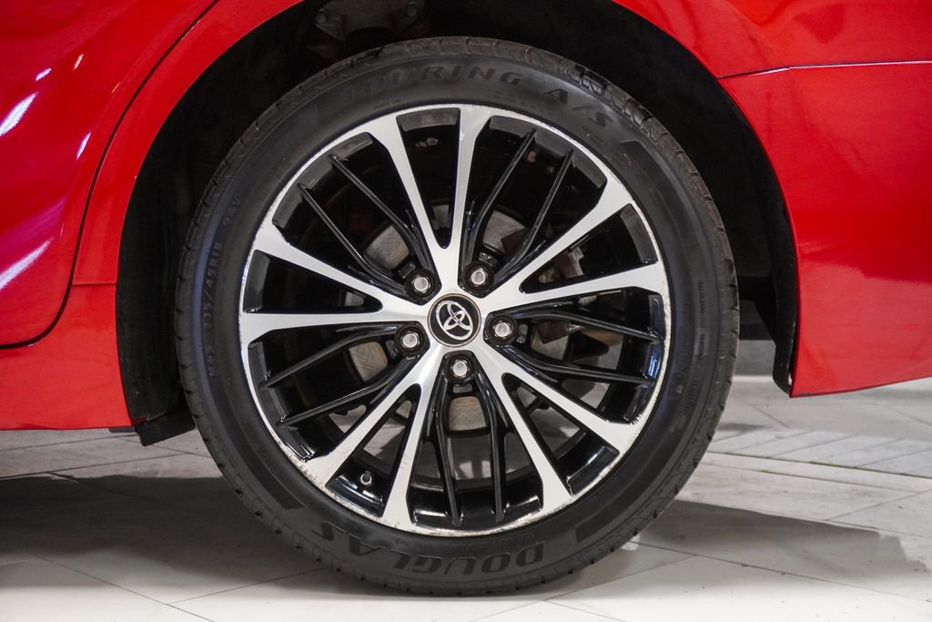 Used 2019 Toyota Camry SE image 34