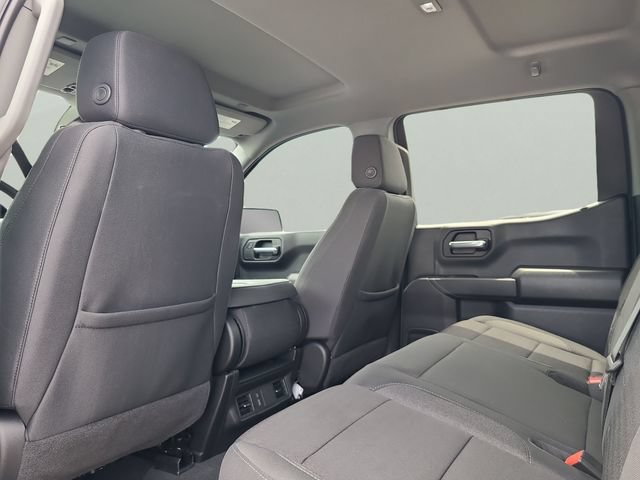 Used 2025 Chevrolet Silverado 1500 Custom RWD image 9