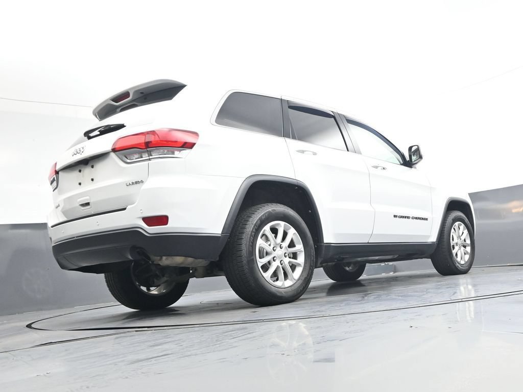 Used 2022 Jeep Grand Cherokee Laredo E AWD/4WD image 42