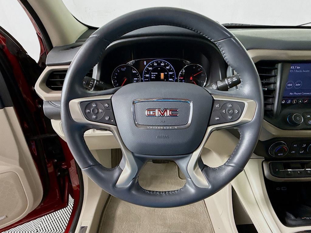 Used 2022 GMC Acadia Denali w/ Denali Ultimate Package FWD image 11