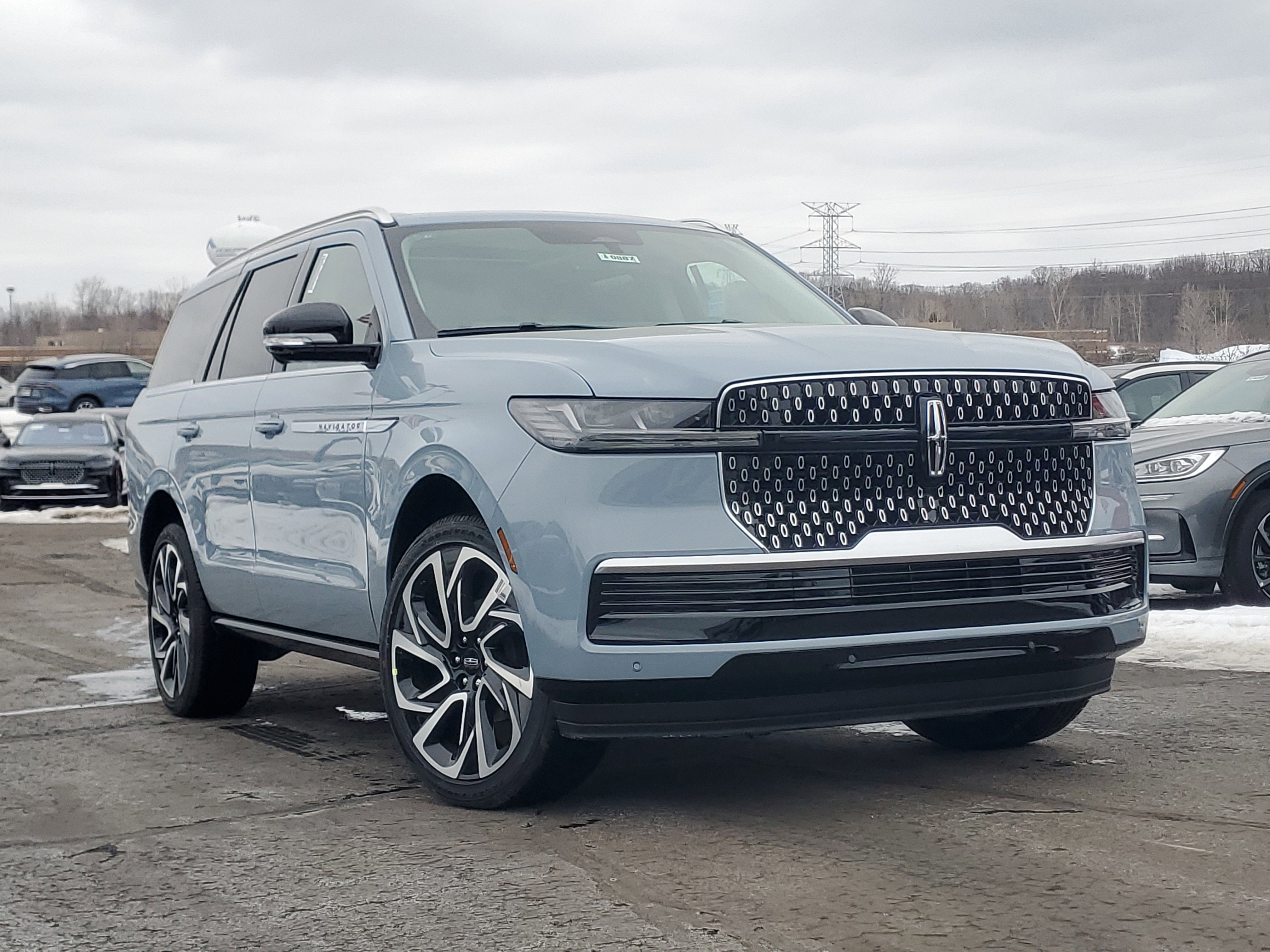 New 2026 Lincoln Navigator Reserve image 1