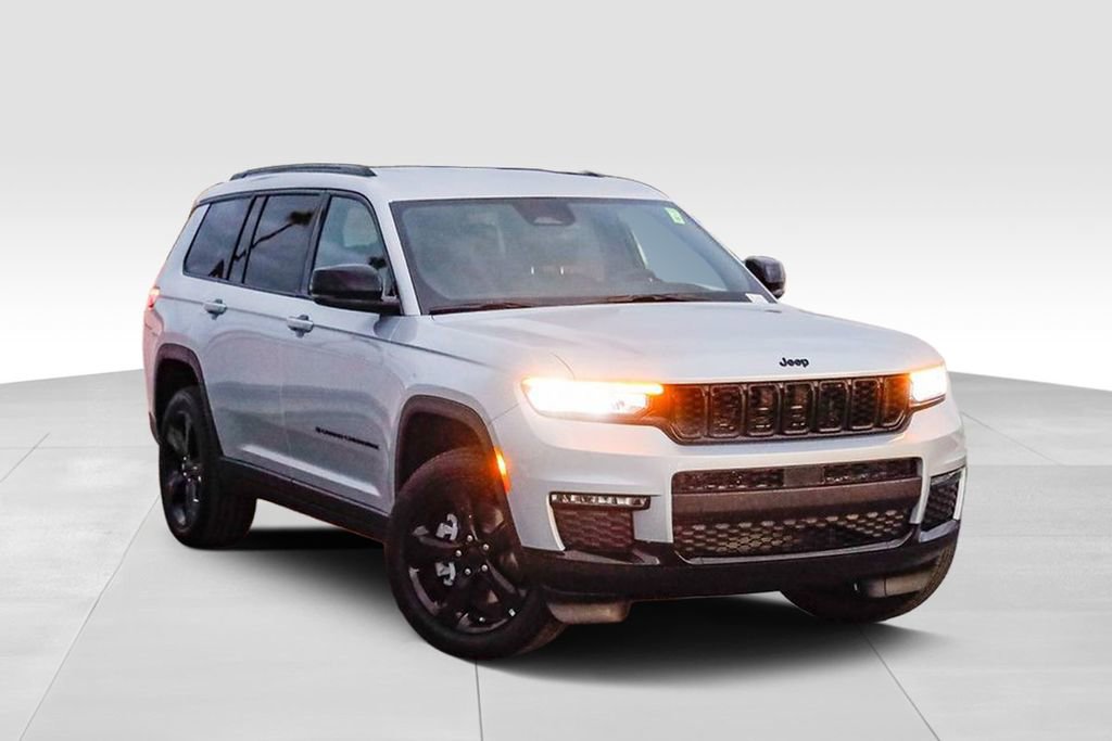 New 2025 Jeep Grand Cherokee L Limited w/ Black Appearance Package image 2