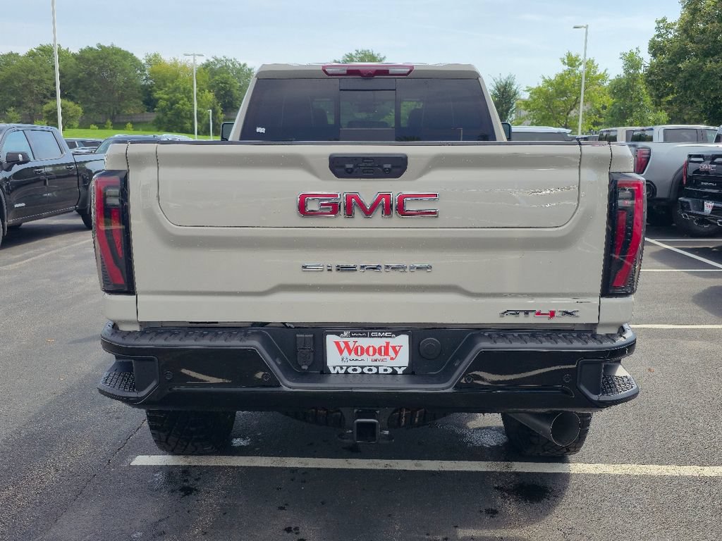 New 2026 GMC Sierra 2500 AT4X AWD/4WD image 9