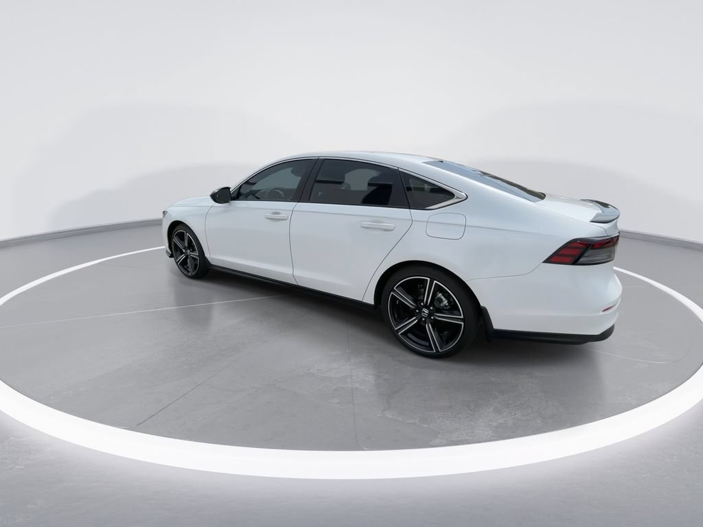 Used 2025 Honda Accord Sport image 6