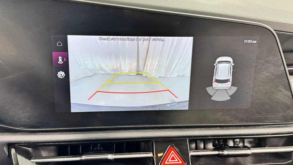 Used 2024 Kia Niro EX FWD image 25