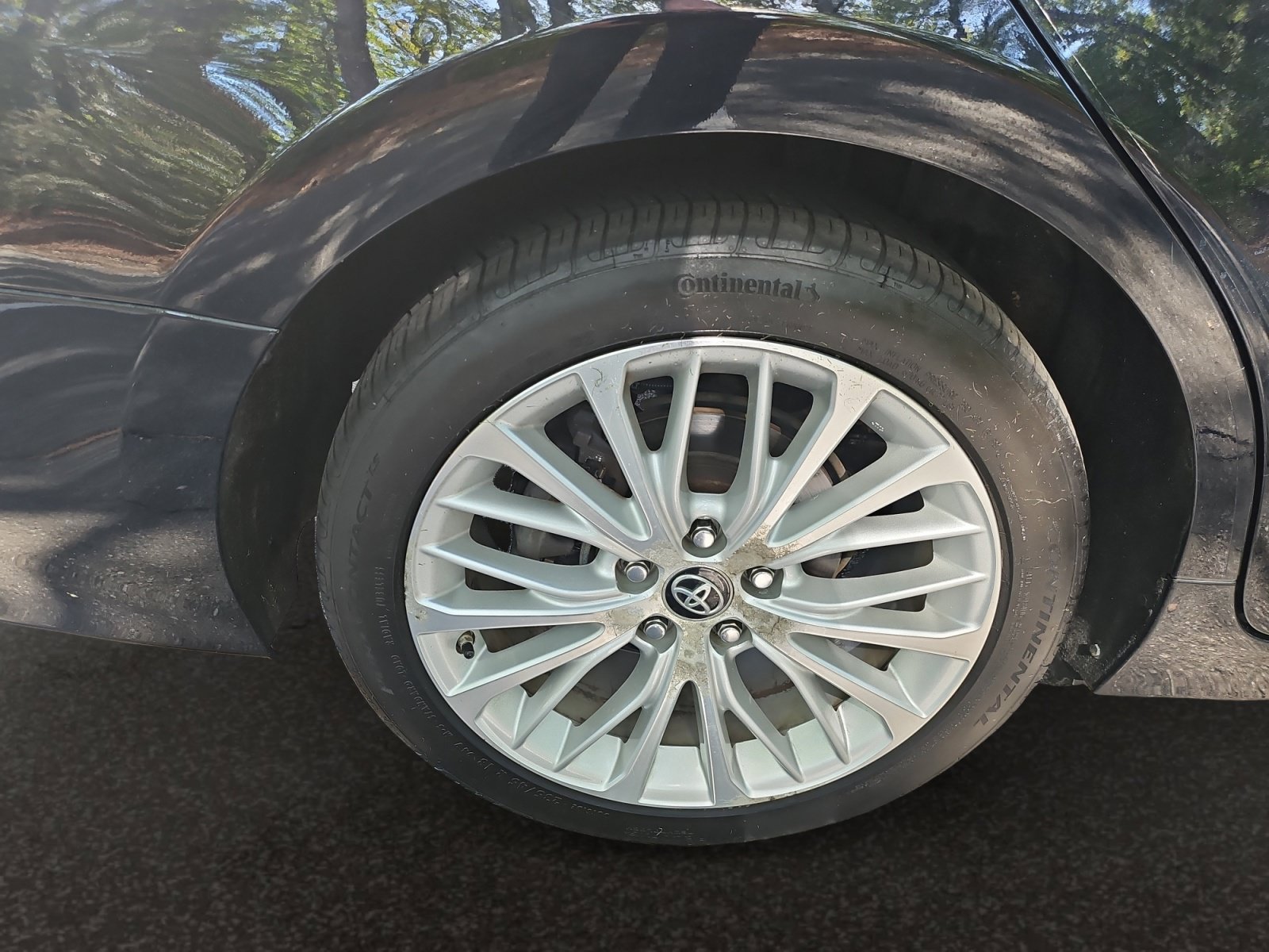 Used 2018 Toyota Camry XLE FWD image 41