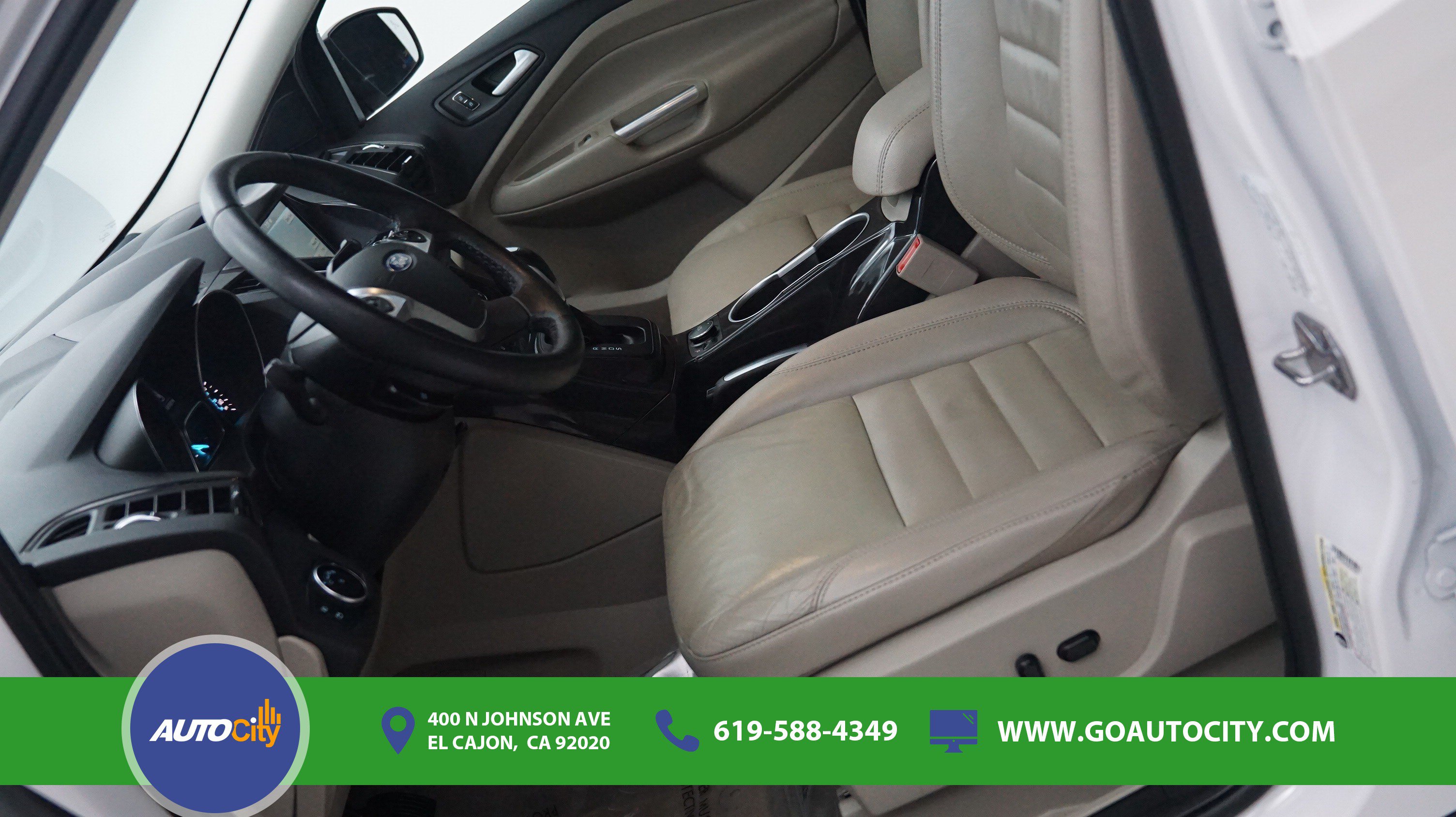 Used 2016 Ford Escape Titanium w/ Equipment Group 301A FWD image 9